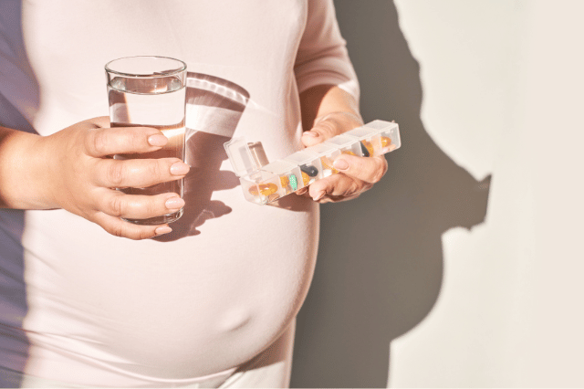 high-risk obstetrics doctors in pune